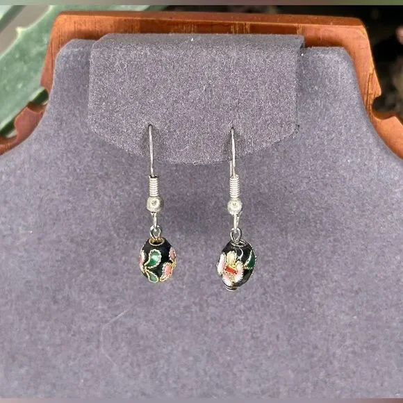 Vintage Cloisonné Enamel Bead Earrings Black Floral Drop Dangles Hand-Painted - Picture 3 of 11